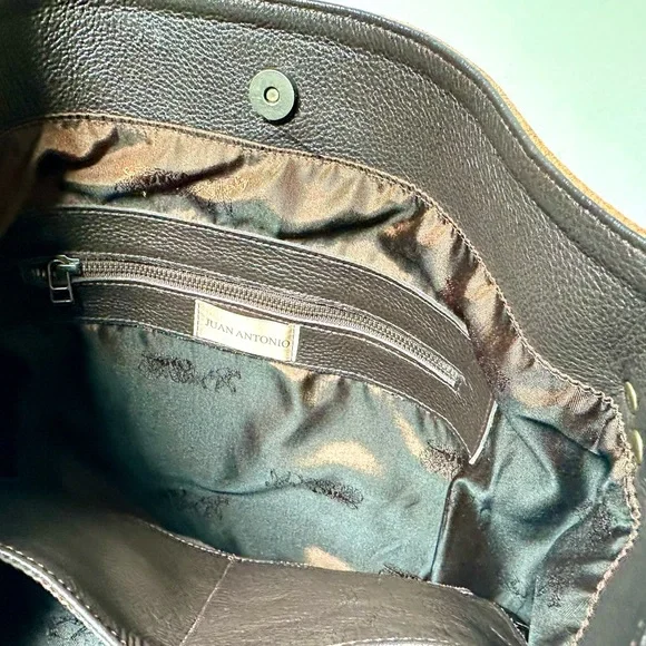 Juan Antonio Distressed Leather HOBO shoulder/handbag - Picture 10 of 15